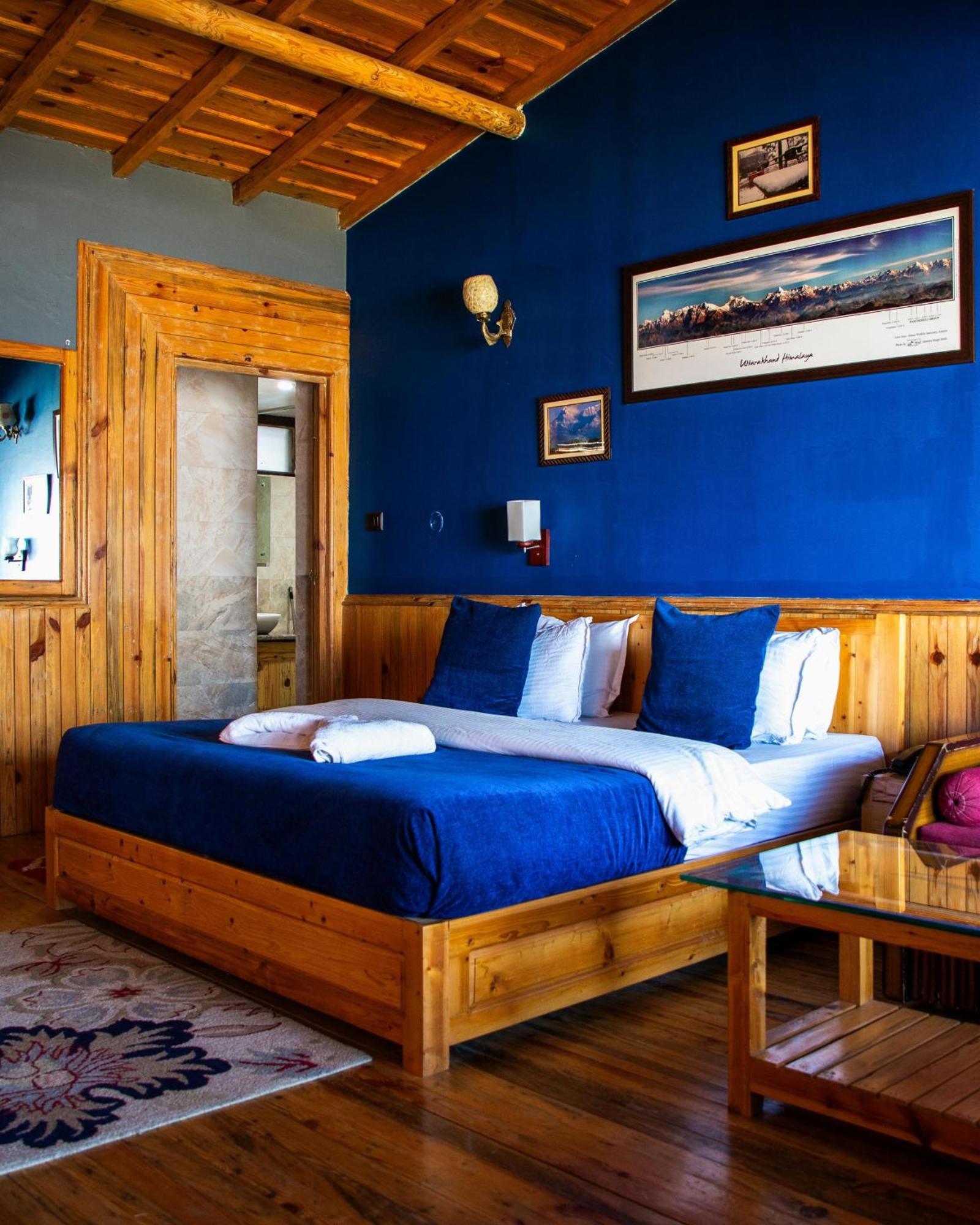 Kasar Himalaya Holiday Resort, Binsar Rd Almora Exterior foto